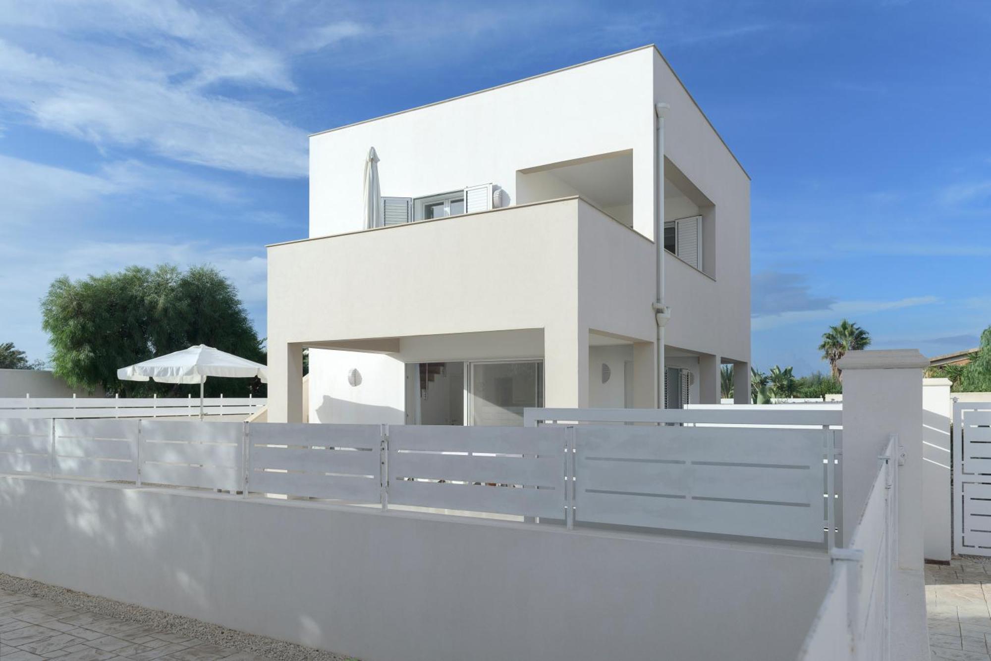 Dolcevitasuites - Modern 3 Bdr Villa In S. Lorenzo Reitani Exterior photo